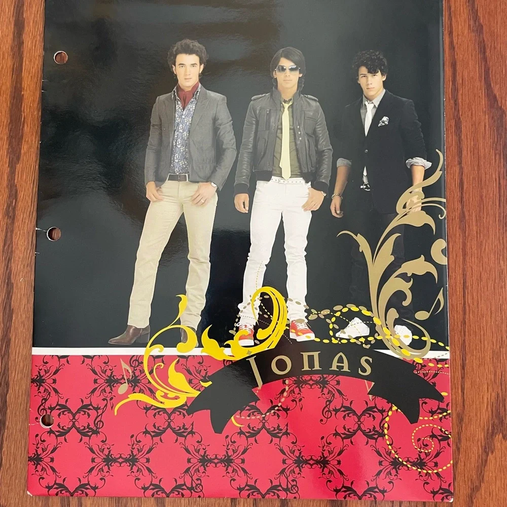 Lot of Four Never Used Jonas Brothers Pocket Folders from the mid 2000s